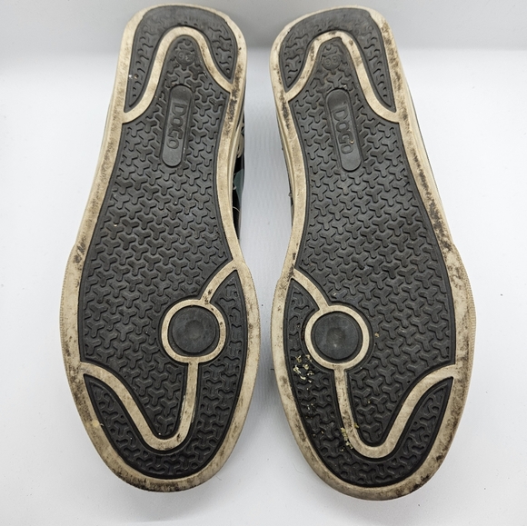 DOGO Women Vegan Leather Sneakers Tweety. Size 36. Warner Brothers. - Picture 8 of 9